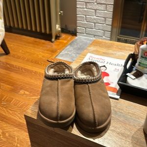 Men’s Ugg Tasman Slippers, 9, chestnut